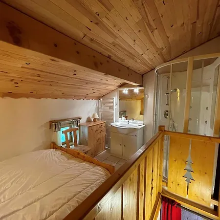 Chalet Chaleureux 8 Pers, 5 Ch, Cheminee, Proche Pistes,
